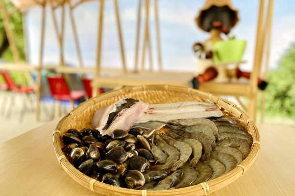 (一級生產備用)小舖餐廳提供在地鮮甜海味